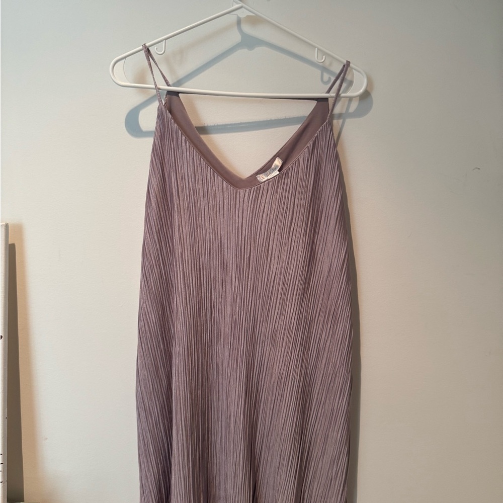 Streetwear Society Lavender Dress - Picture 3 of 3
